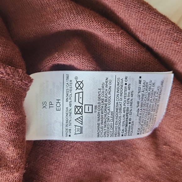 Old Navy top with flutter sleeves, size xs,linen blend, - Picture 6 of 6